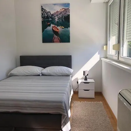 Lägenhet Luxury Eli *